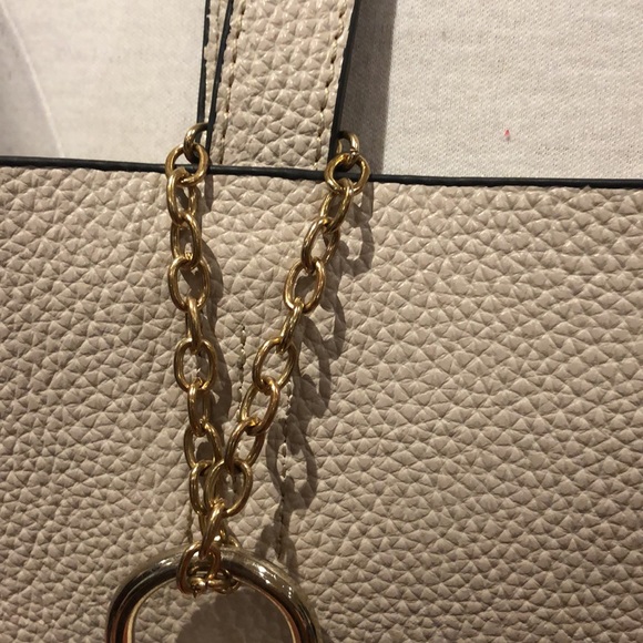 Ladies large oversized bag with bow - Picture 5 of 8